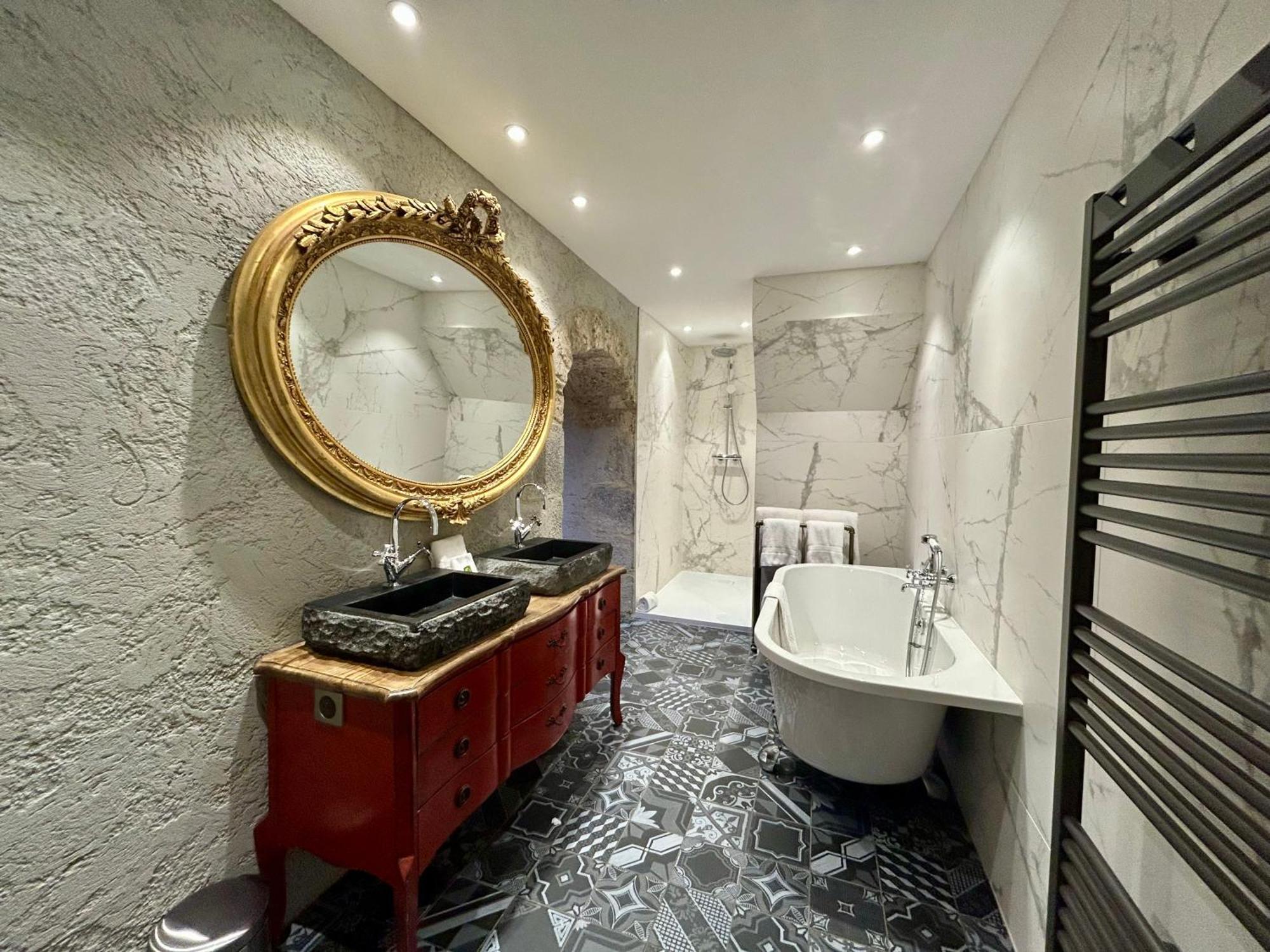 Cruet Chateau De La Rive - Suite Prestige - Chambre 2 Personnes المظهر الخارجي الصورة